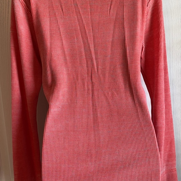 Top - Picture 3 of 6